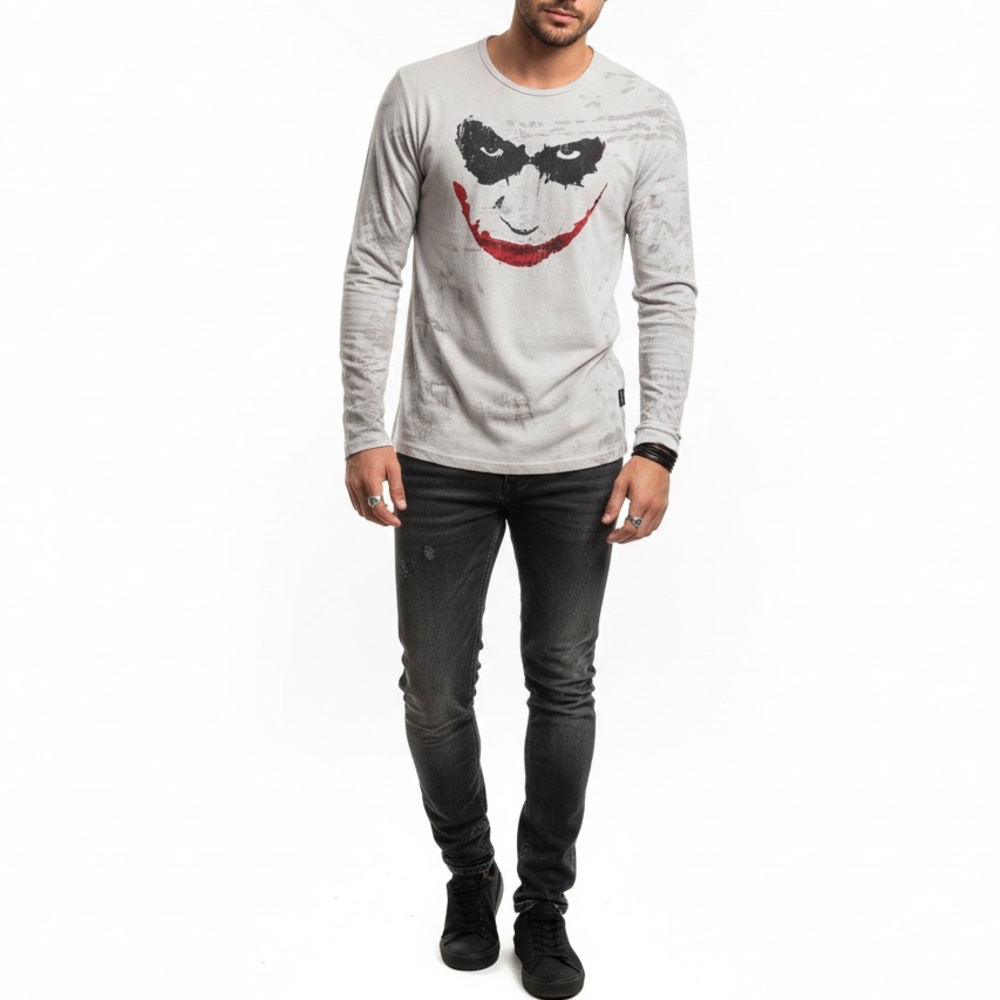 RARE!!! Salvage joker long sleeve size medium vintage